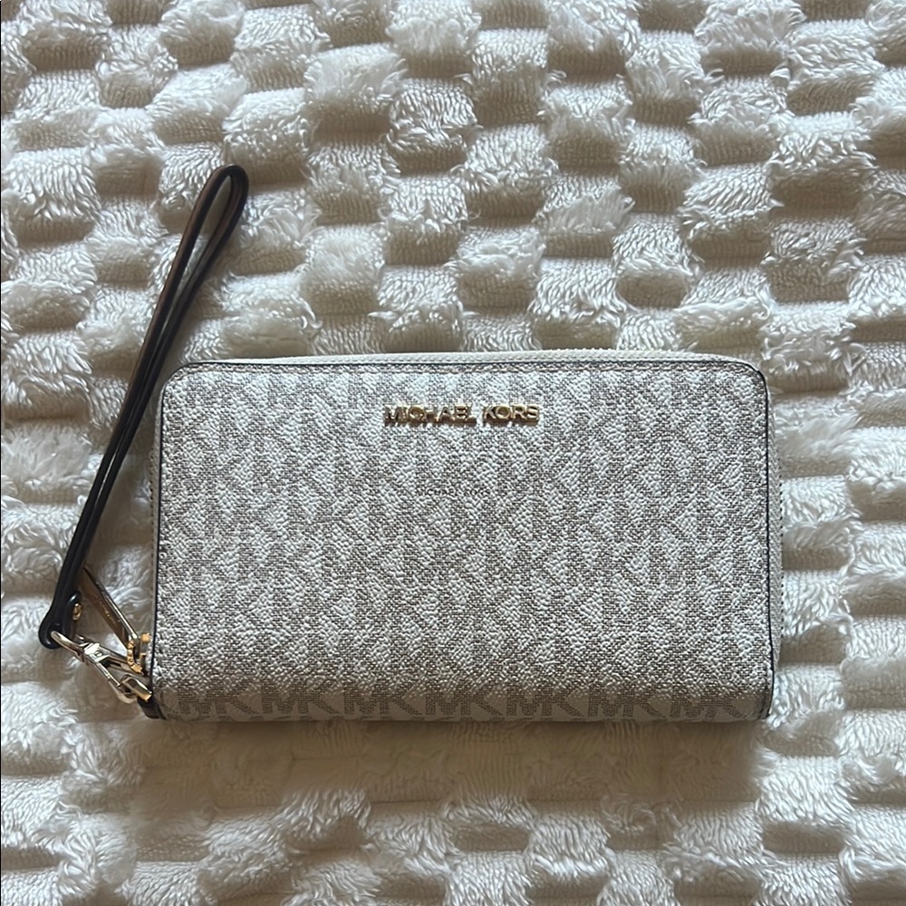 Michael Kors Gray Wallet